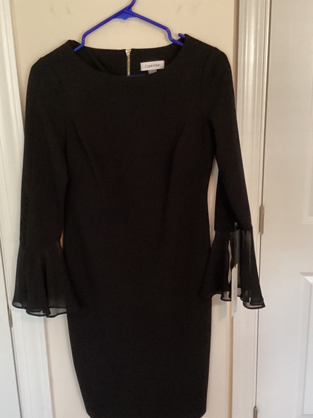 New, Calvin Klein Bell Sleeve Sheath Dress, Black, Size 6P